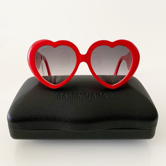 SOLD E Balenciaga Heart Sunglasses, New - Picture 6 of 14